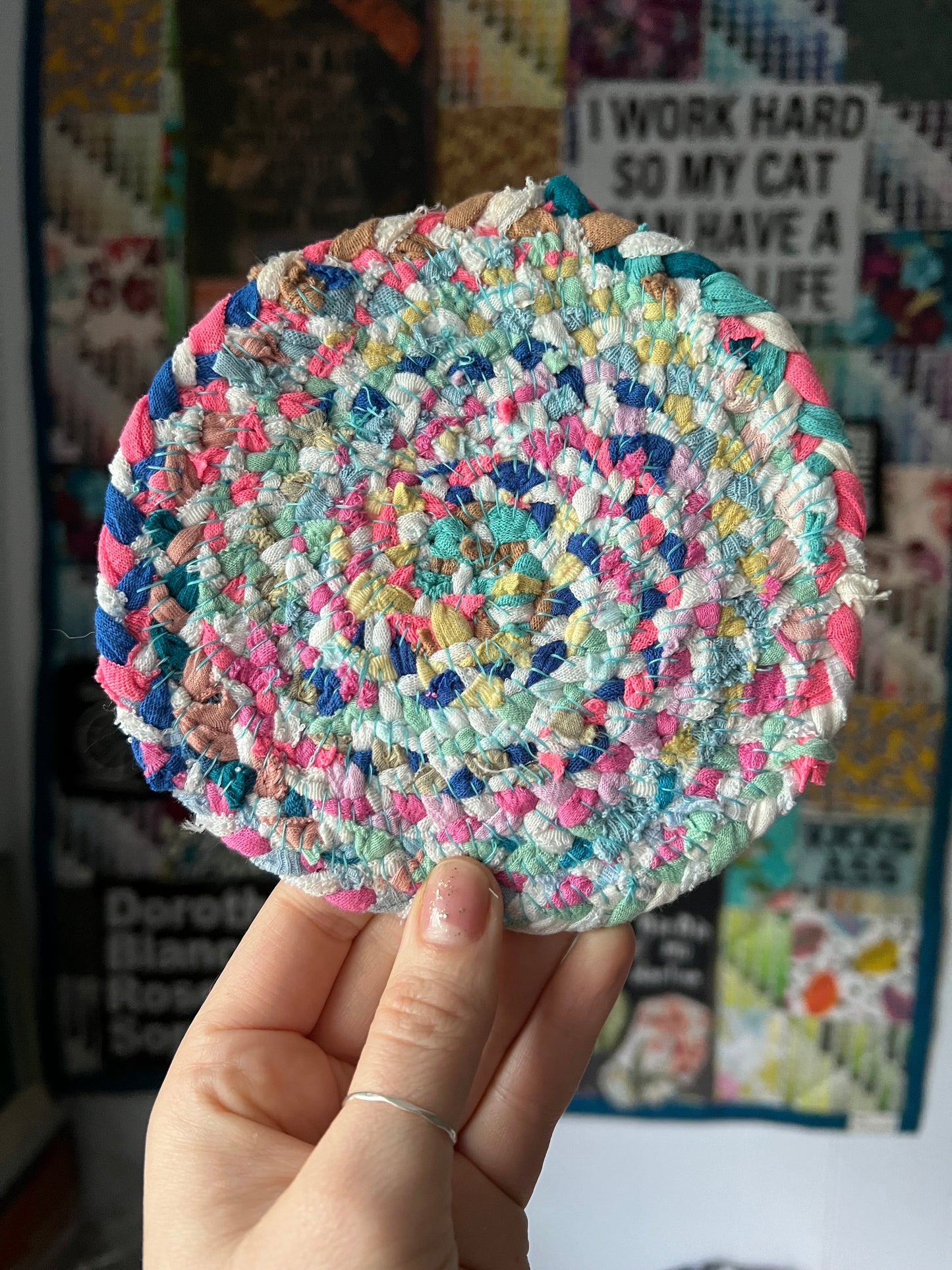 Dollhouse Rug - 5" Diameter Braided - Miniature 1:12 or 1:6 Scale