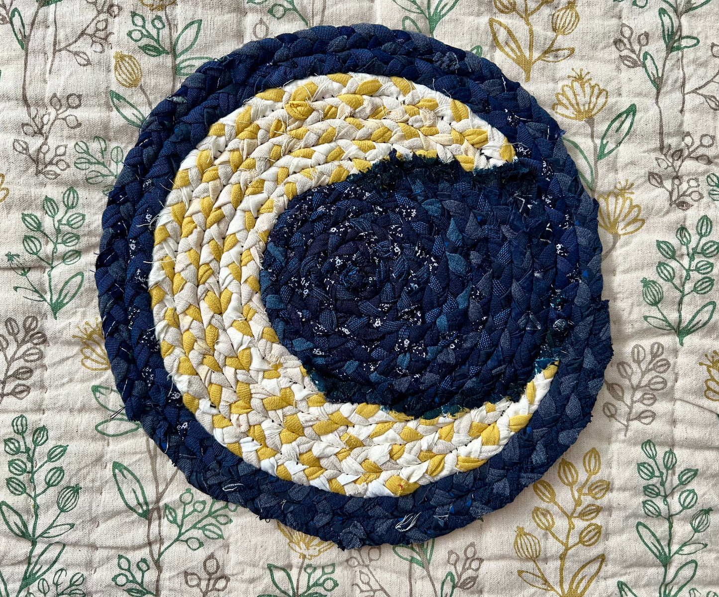 crescent moon handbraided plant or candle mat, aerial view