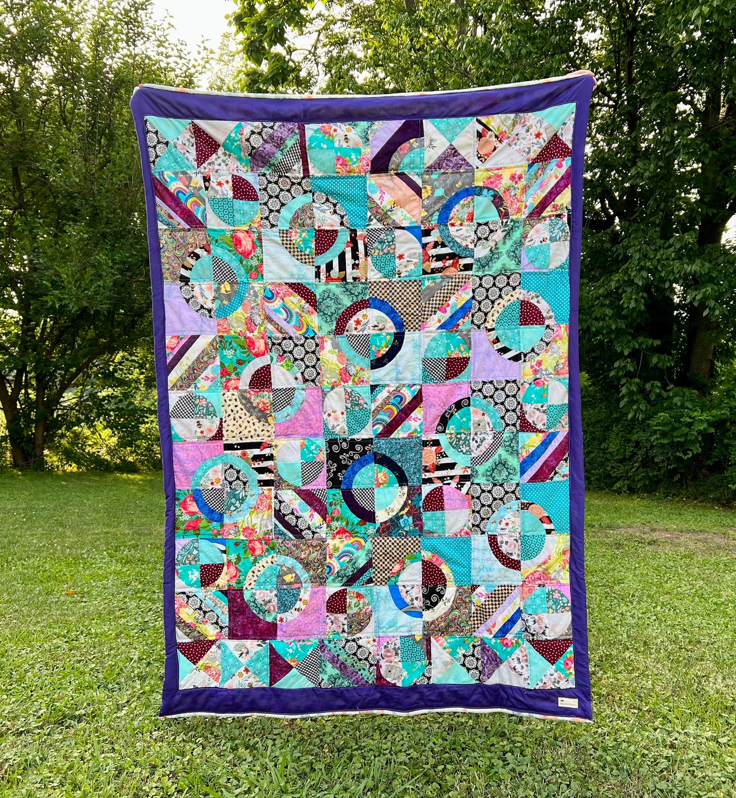 Circle Chaos - Throw Size - Plushy Backing - Quilt Art