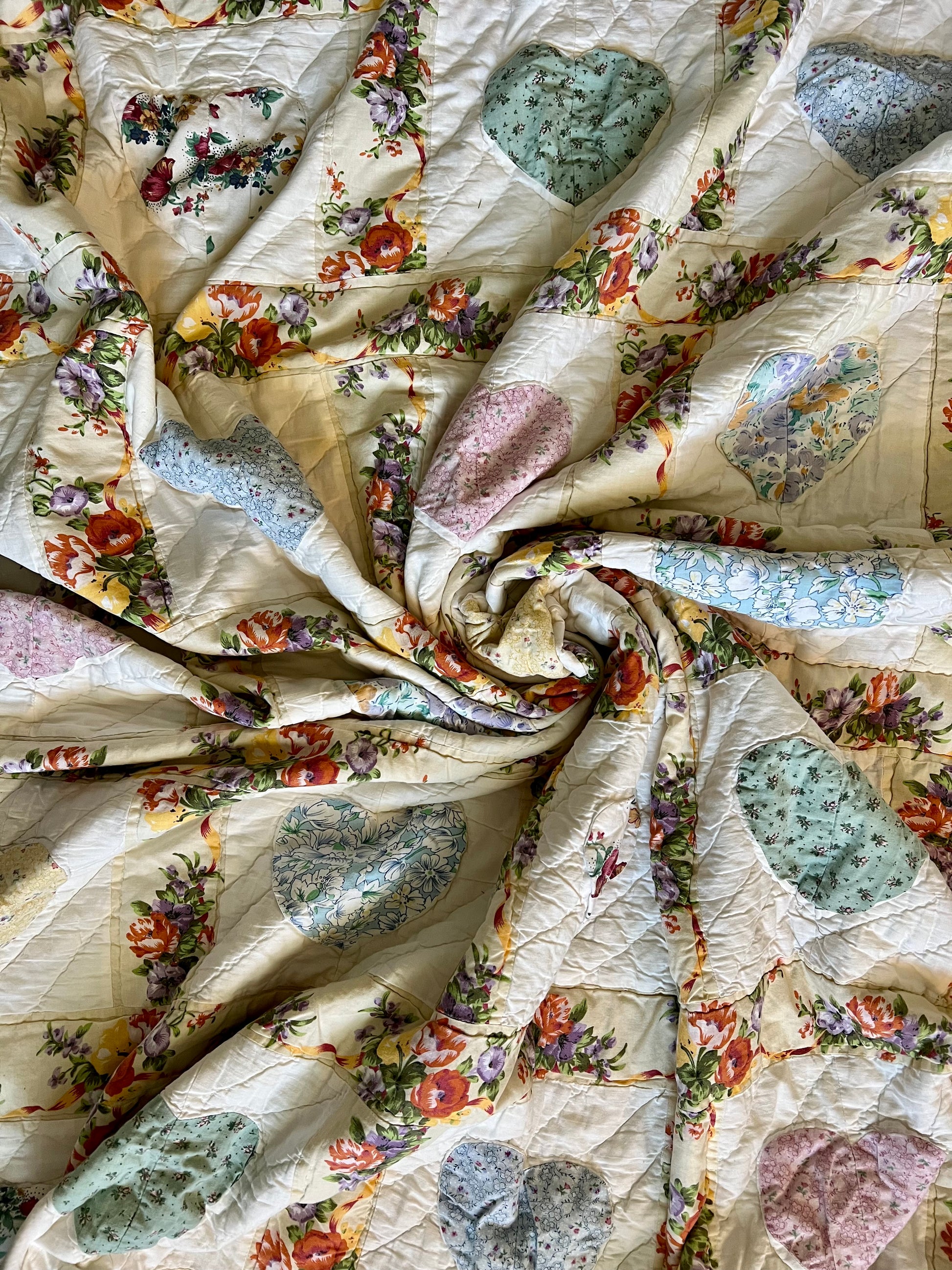 a closeup view of the quilt spiral