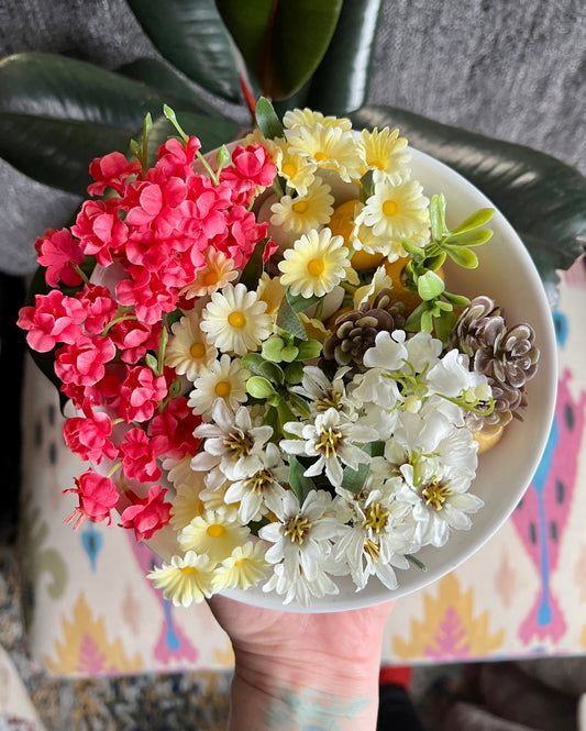 Flowers for Barbie - Miniature Dollhouse Floral Arrangement in Vase - 1:6 Scale