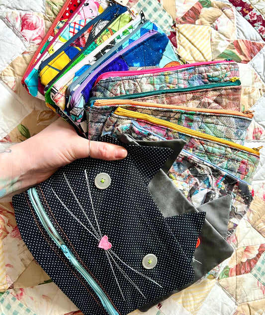 Zipper Pouch - Hexie Scraps, Mesh Over Scraps or Catface