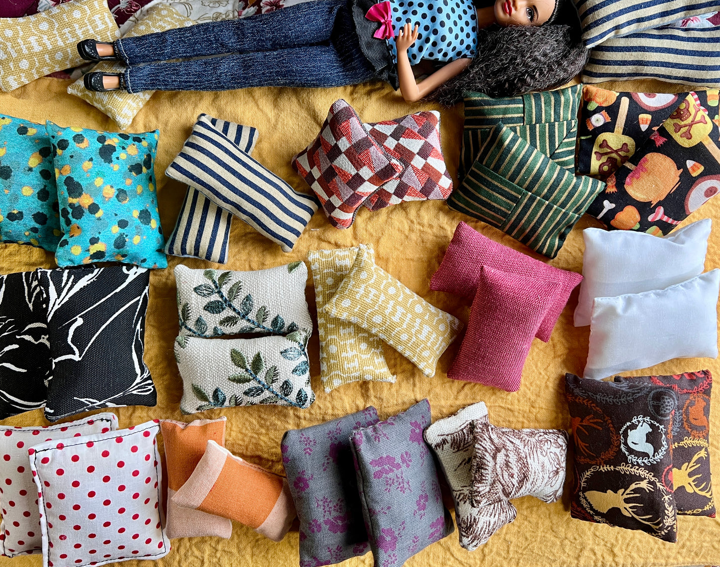 Barbie Doll Pillows - Pair of Miniature Throw Pillows -  1:6 Scale