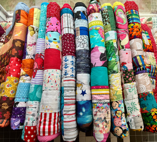 Pet Blanket Quilt - Small Baby Quilt - Hand-quilted Embroidery Detail