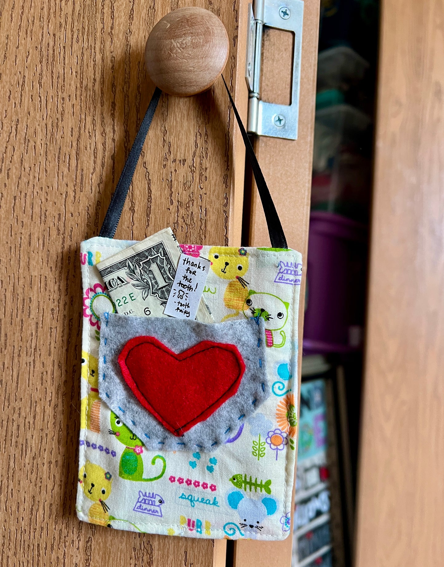 Tooth Fairy Pocket Door Hanger - Sanrio Hello Kitty and Friends