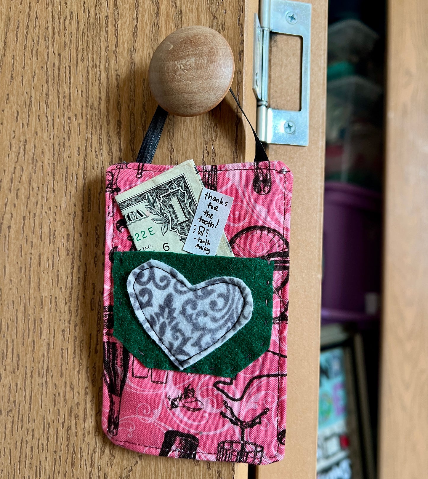 Tooth Fairy Pocket Door Hanger - Sanrio Hello Kitty and Friends