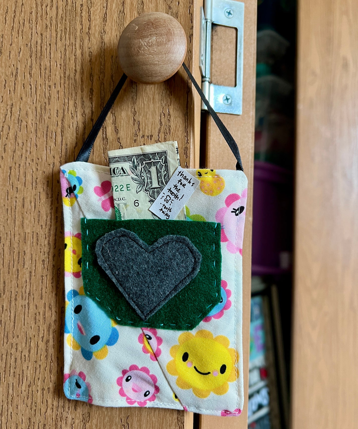 Tooth Fairy Pocket Door Hanger - Sanrio Hello Kitty and Friends