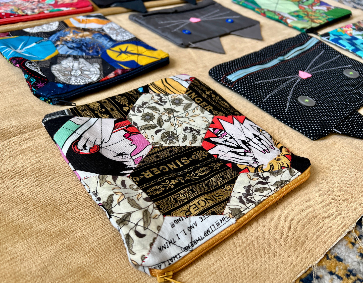 Hexie Pouch - Handsewn Fabric Zipper Pouch - Upcycled Reusable Bag Zip Pouch