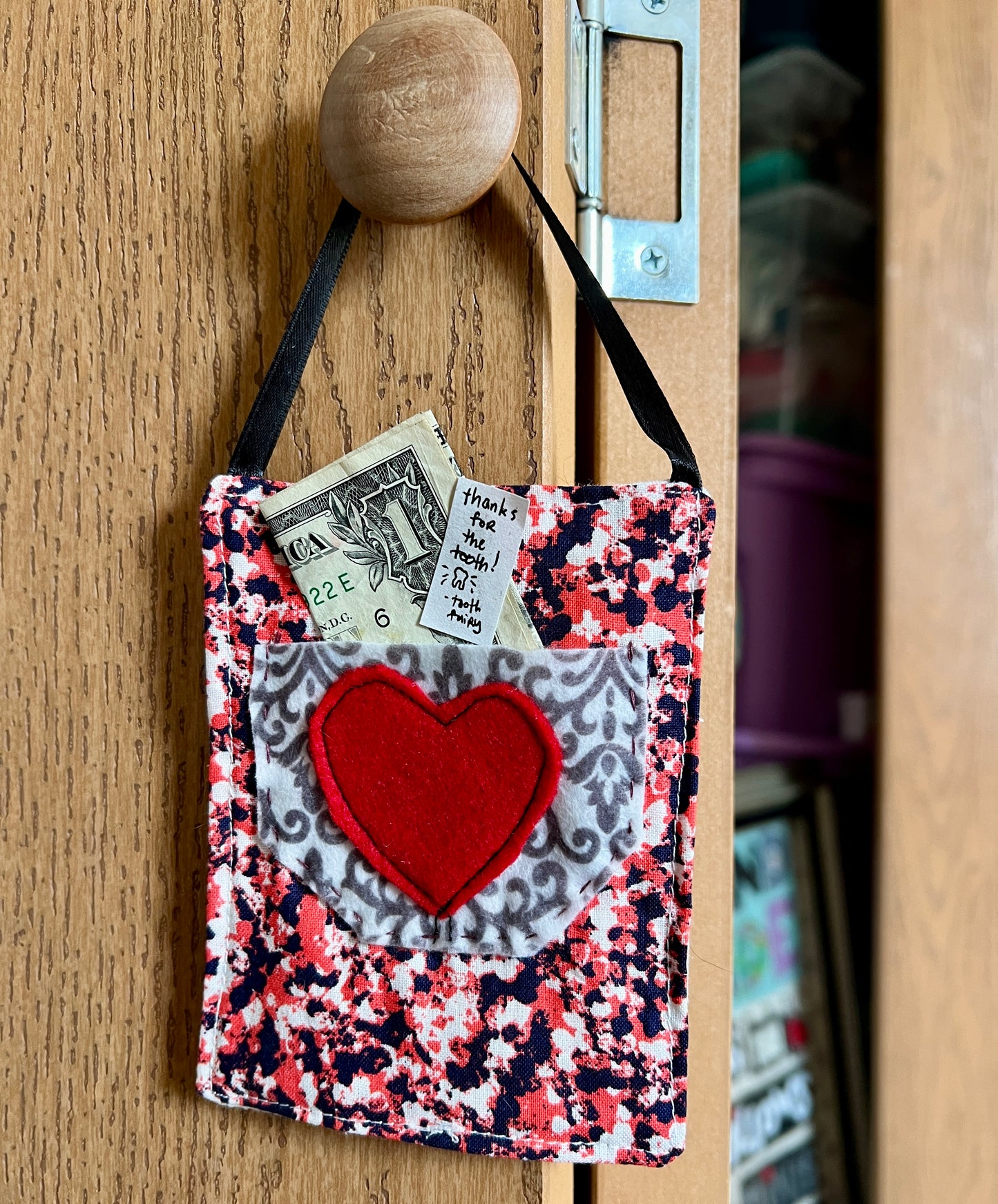 Tooth Fairy Pocket Door Hanger - Sanrio Hello Kitty and Friends