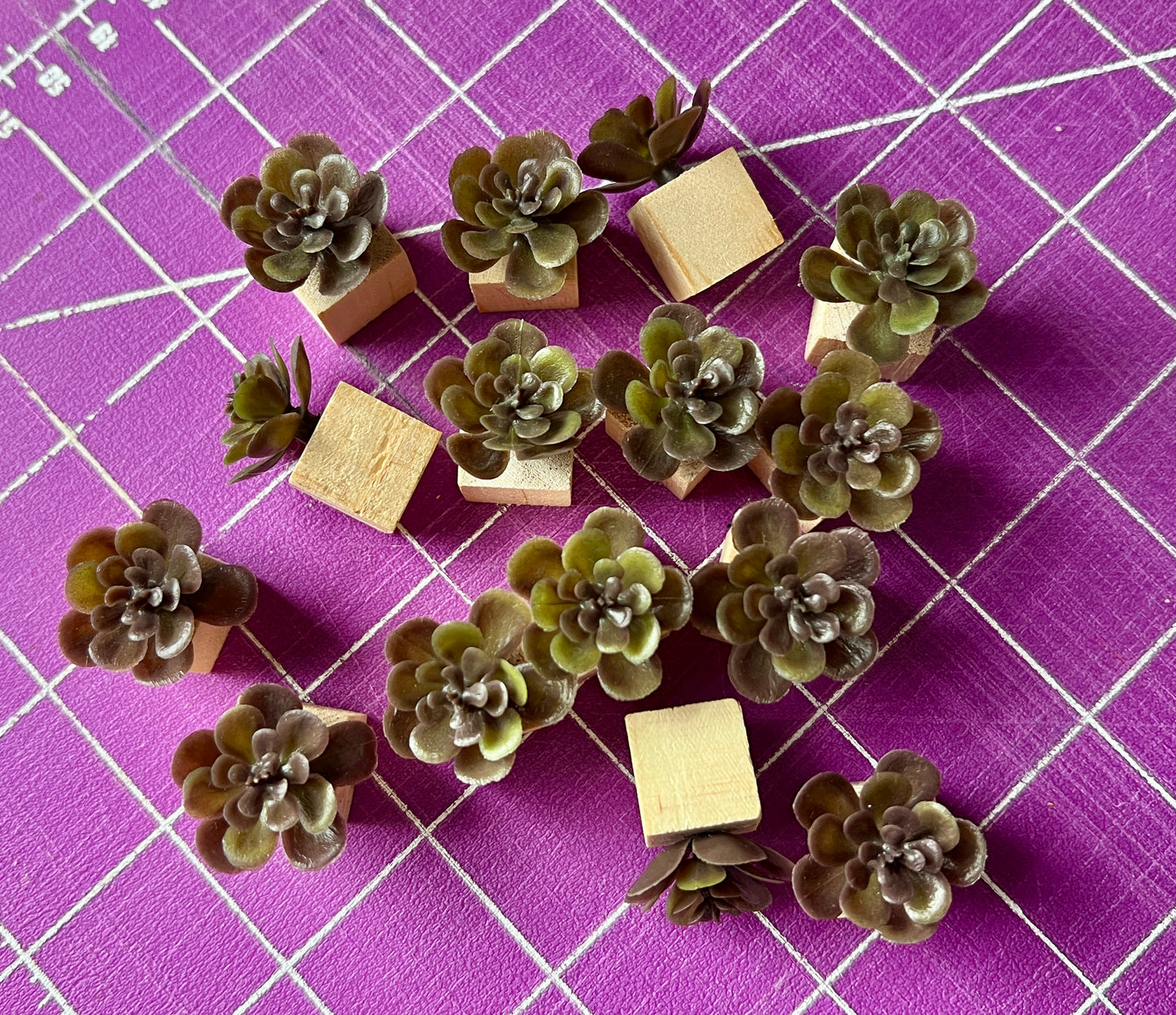 Flowers for Barbie - Miniature Dollhouse Floral Arrangement in Vase - 1:6 Scale