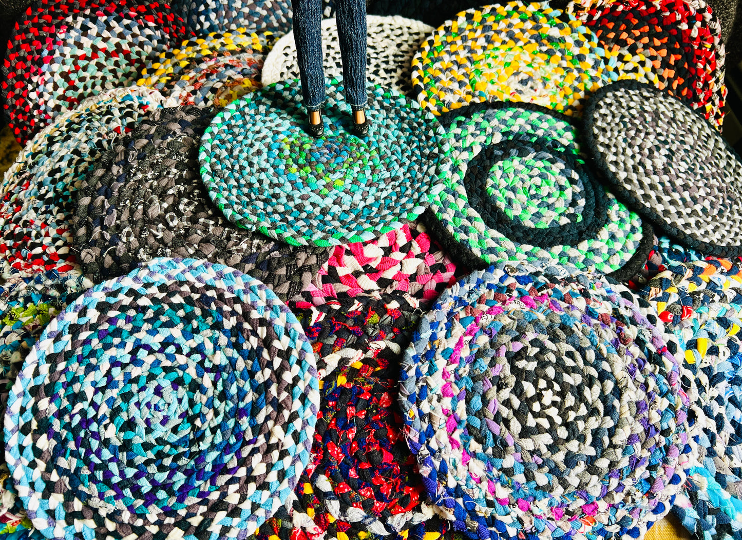 Dollhouse Rug - 7" Diameter Braided - Miniature 1:12 or 1:6 Scale