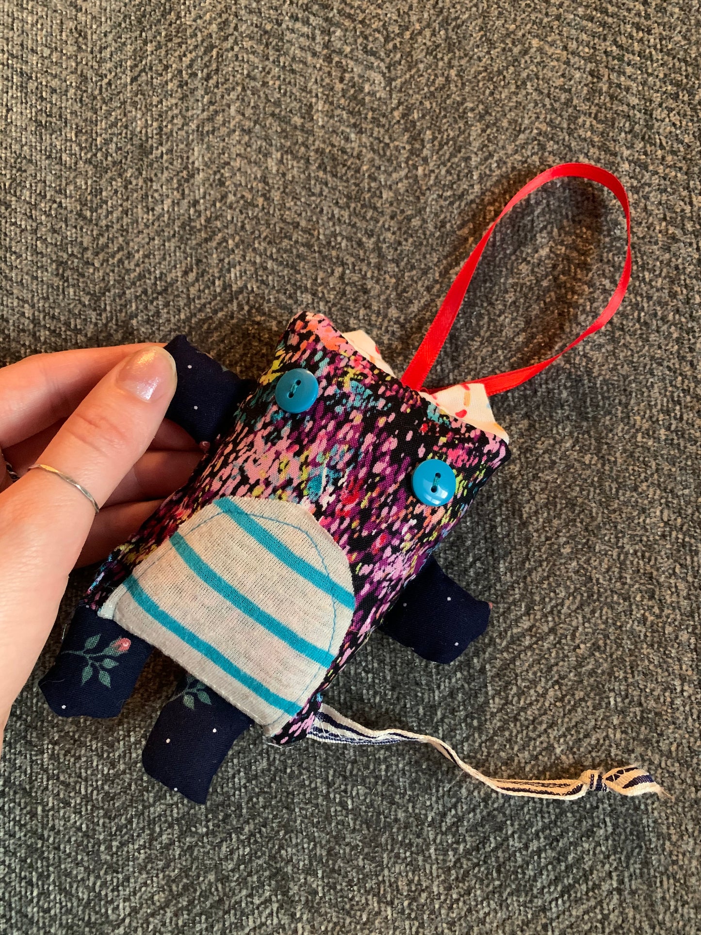 Mini Animal Friend - Kitty - Keychain, Ornament, Backpack Charm